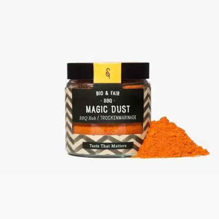 Magic Dust Gewürz mit Gewürzhaufen