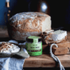 Green Umami mit Brot und Dip Green Umami mit Brot und Dip