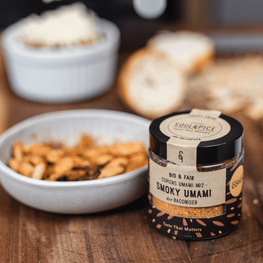 Mandeln mit Smoky Umami