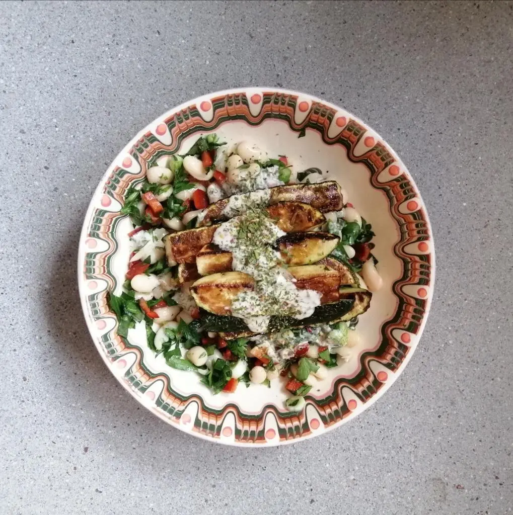 ORIENTALISCHER BOHNENSALAT