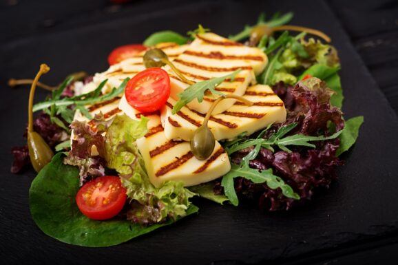 Halloumi zum würzen auf Salat