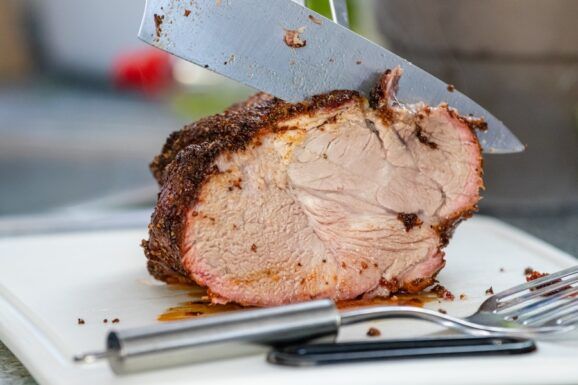 Lecker gewürzter Krustenbraten