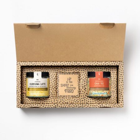 Geschenbox Wellbeing Essentials mit Chai Gewürz und Kurkuma Latte Gewürz